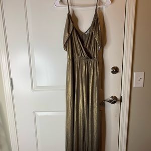 BRAND NEW, NEVER WORN SEXY Gold Glitter Jumpsuit